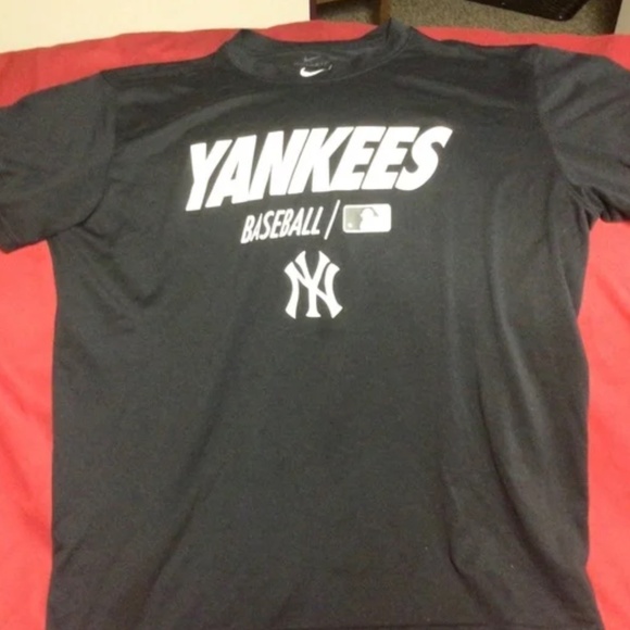 MLB NEW YORK Yankees tshirt - Picture 1 of 1